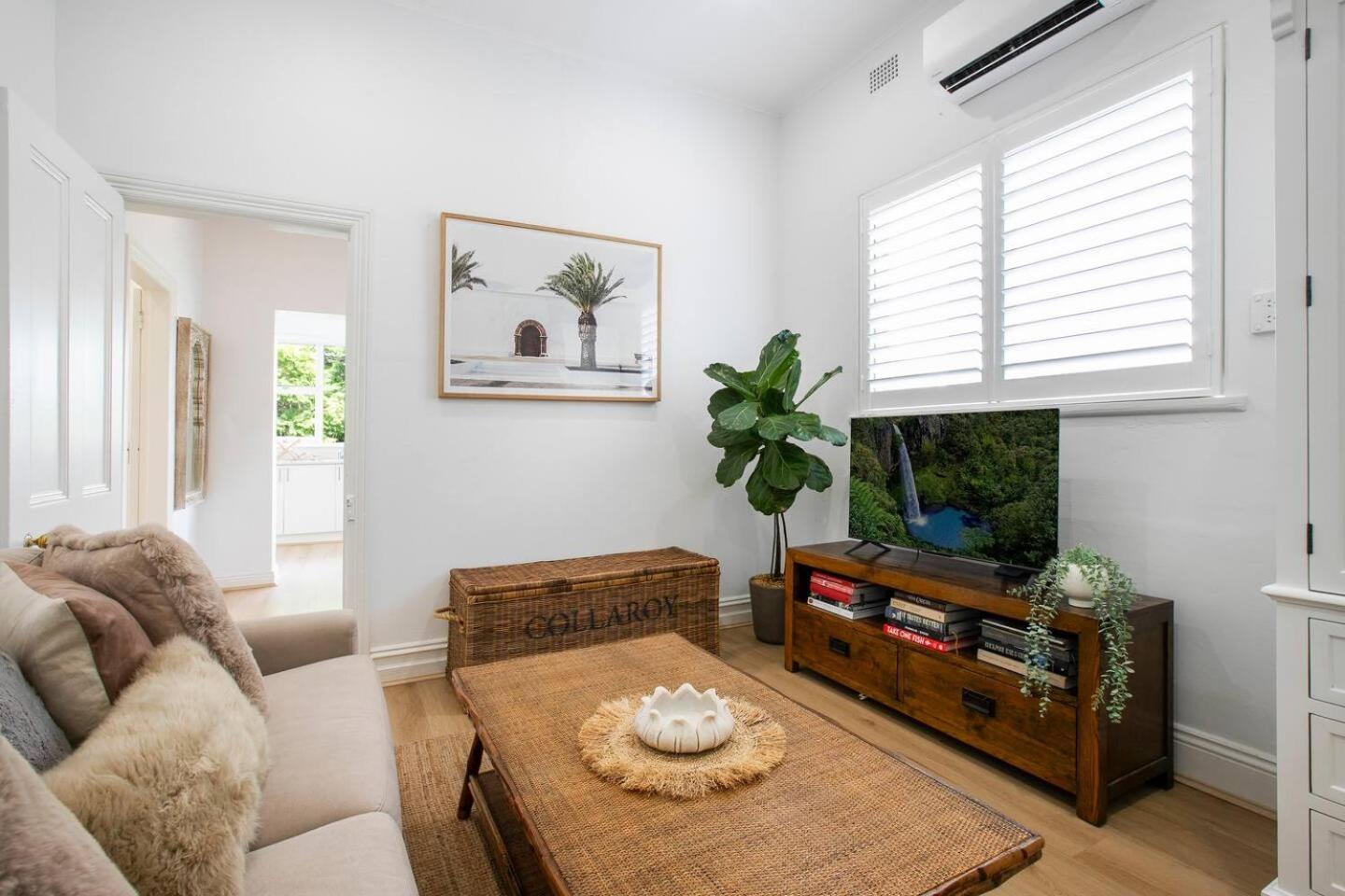 Charming Retreat In Exclusive Glebe Estate Apartment